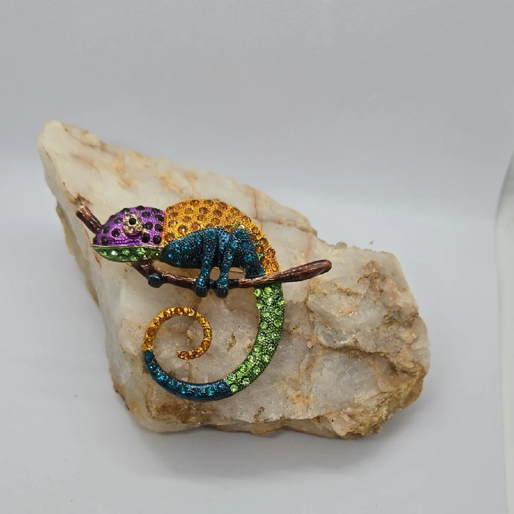 Colorful Chameleon Rhinestone Brooch Large Crystal Lizard Pin Statement Jewelry